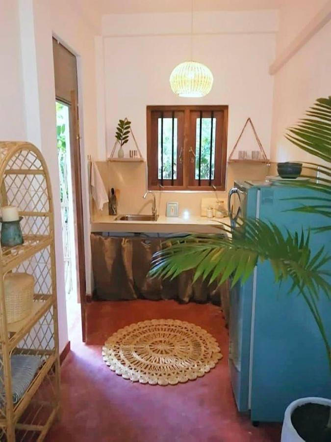 Appartement Le Cabanon à Dikwella Extérieur photo