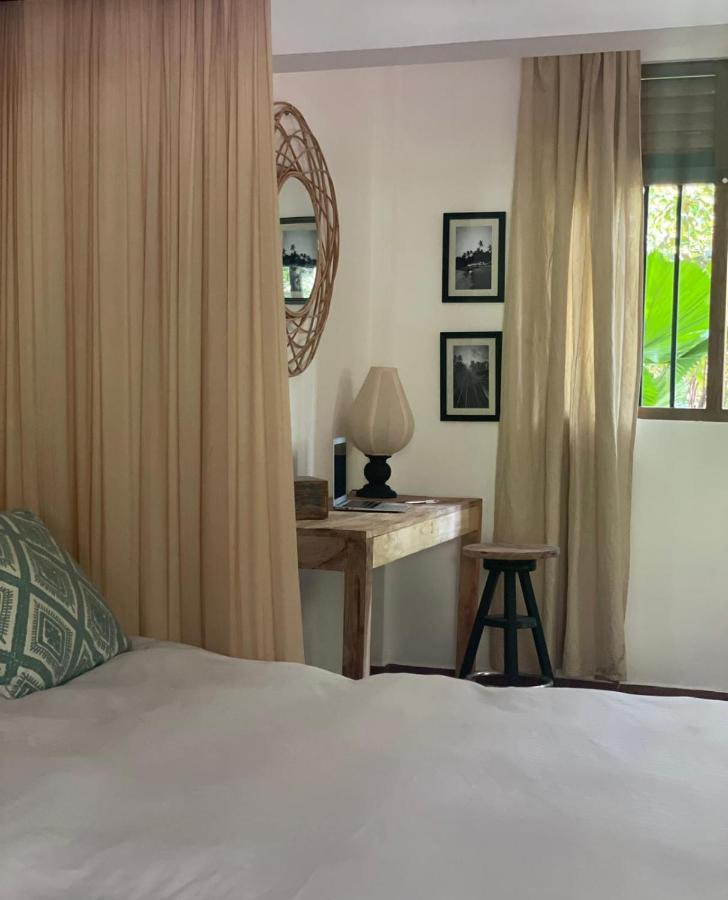 Appartement Le Cabanon à Dikwella Extérieur photo